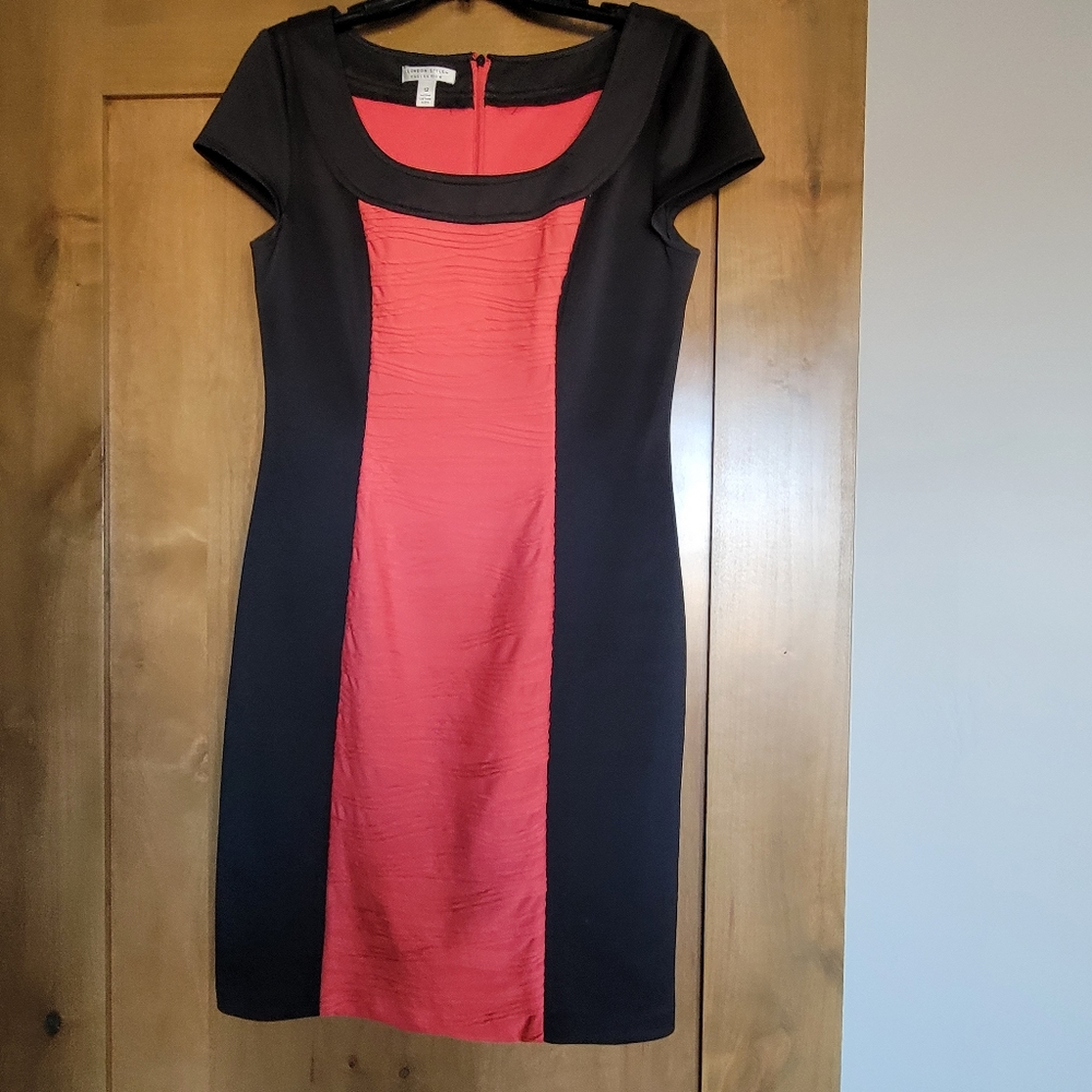 London Style women's dress size 12. Coral and black
